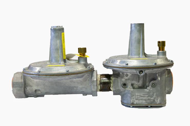 Maxitrol Gas Regulator, 325-9AL210E-20 Line Pressure Regulator with OPD for 5 PSI Piping Systems, 2"